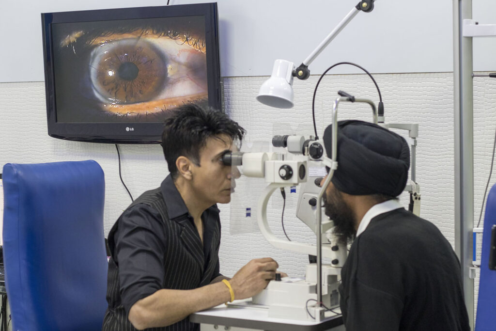 best cataract and lasik surgeon jalanadhar punjab best cataract and lasik surgeon jalanadhar punjab